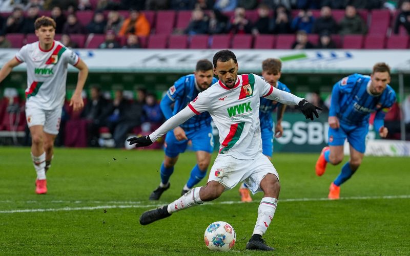 Typy na sobotę: Bundesliga i Ligue 1 + 330 PLN w Superbet (typy bukmacherskie, kursy) | 21.02.2026